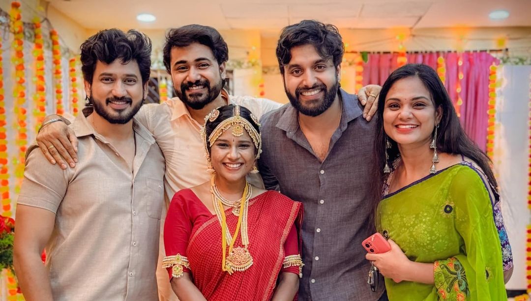 முடிவுக்கு வந்த சுந்தரி சீரியல்..! வெளியான கடைசி நாள் ஷூட்டிங் ஸ்பாட் புகைப்படங்கள்...! 3