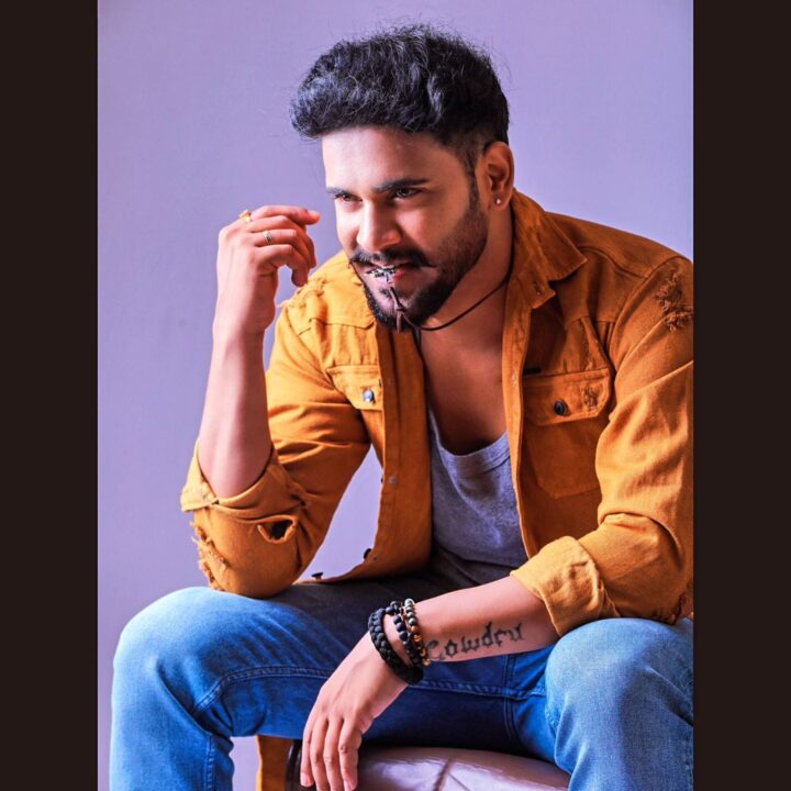 BiggBoss 8 வைல்டு கார்ட் எண்ட்ரியாக வீட்டிற்குள் வரும் 5 போட்டியாளர்கள்..! அதிரப்போகும் பிக் பாஸ் வீடு..! 11