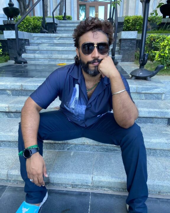 BiggBoss 8 வைல்டு கார்ட் எண்ட்ரியாக வீட்டிற்குள் வரும் 5 போட்டியாளர்கள்..! அதிரப்போகும் பிக் பாஸ் வீடு..! 5
