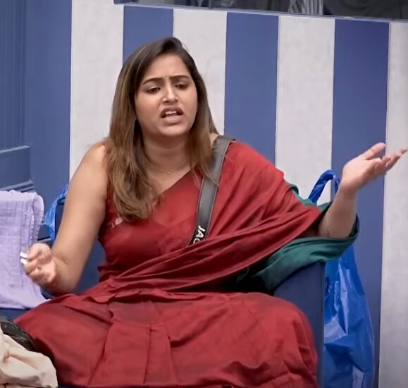 சாச்சனாவை கார்னர் செய்யும் போட்டியாளர்கள்..! கதறி அழுத சாச்சனா..! Bigg Boss Promo..! 3