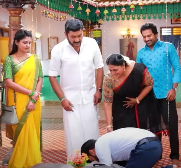 தேர்வு எழுதும் செந்தில்..! வெளியே காத்திருக்கும் மீனா..! பாண்டியன் ஸ்டோர்ஸ் ப்ரோமோ..! 3