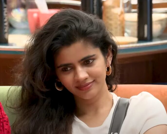 இந்த வார நாமினேஷனை அறிவித்த பிக் பாஸ்..! வசமாக சிக்கிய முக்கிய போட்டியாளர்கள்..! Bigg Boss Promo…! 3