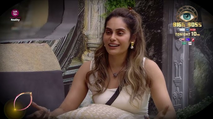 BIGGBOSS-ல் இருந்து வந்த ஸ்ருத்திகாவுக்கு பலத்த வரவேற்பு கொடுத்த குடும்பத்தினர்..! கண் கலங்கி போன ஸ்ருத்திகா 3