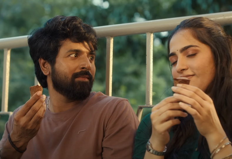 மதராஸி படத்தின் தங்கப்பூவே பாடல் வீடியோ வெளியாகியது..! 3
