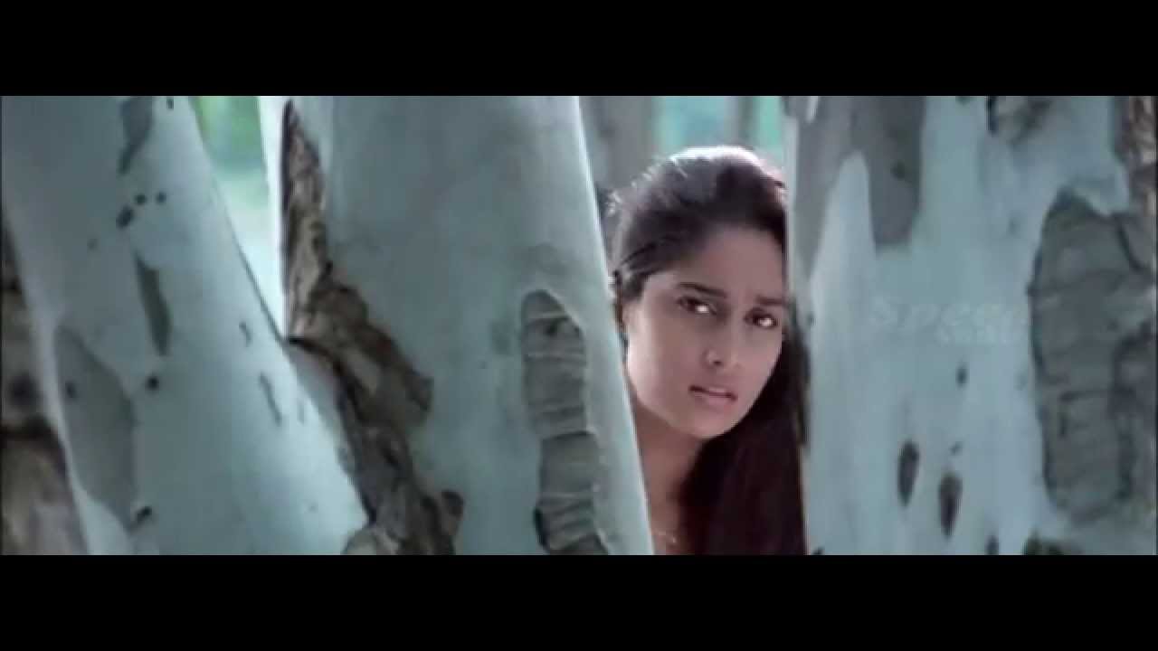 ennai thalatta varuvalo Kadhalukku Mariyadhai Tamil Movie Song