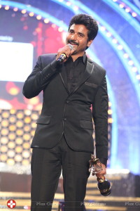 8th_Vijay_Tv_Awards_2014_Photos-2H0A2297_JPG-0ca5983643d3ebdfc6a0dd52ffe4a43f