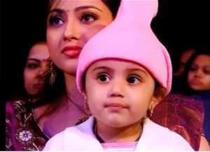 meena-daughter-nainika