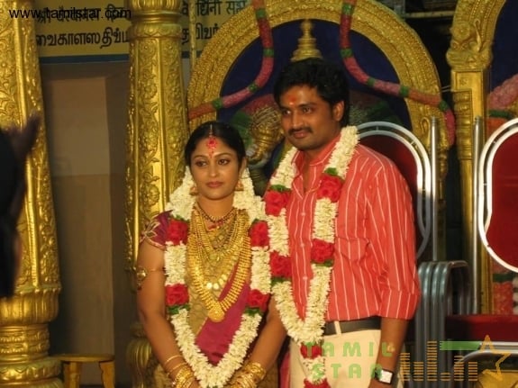 saravanan meenakshi serial from first episode