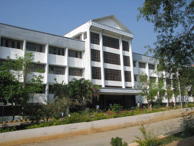 Top 10 Most Torturing Engineering Colleges in TamilNadu 1 Top 10 Most Torturing Engineering Colleges in TamilNadu 1