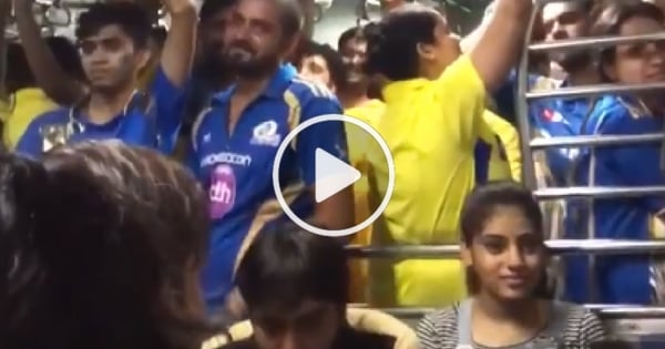 CSK Fans Trolls Mumbai Indians Fans on Local Train 3