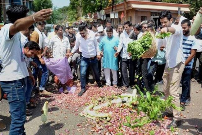 No Milk and Vegetables to Cities - Farmers Begins 3