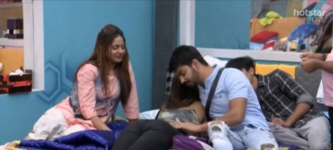 Bigg Boss Tamil - Mahat Yaashika and Sharik and Aishwarya Cheap Behaviour 1