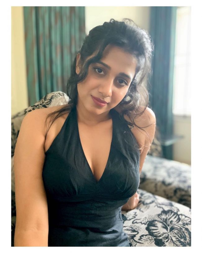 Shilpa Manjunath Stunning