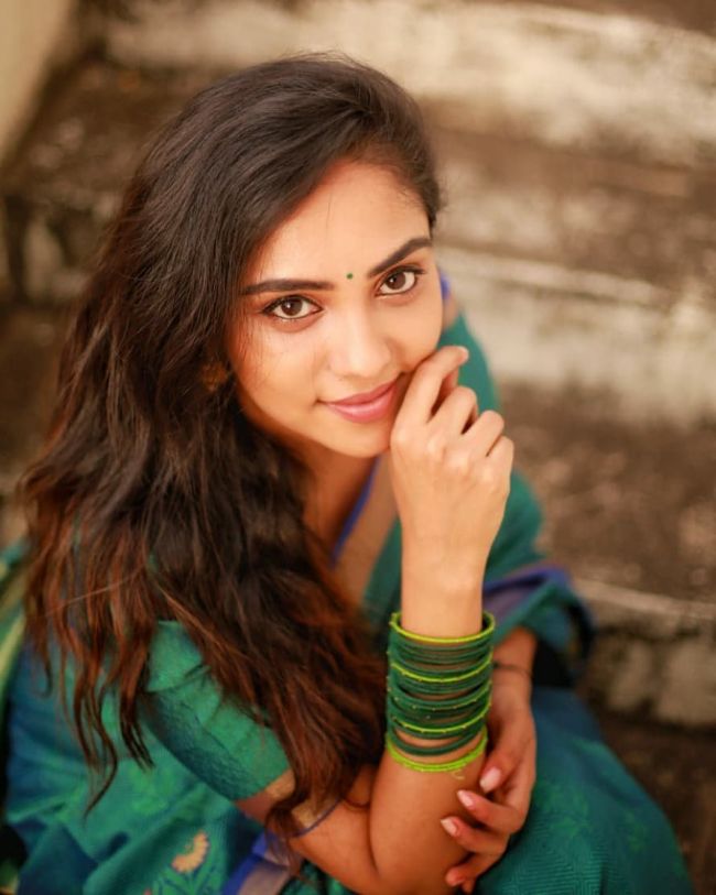 Smruthi Venkat in Green Saree