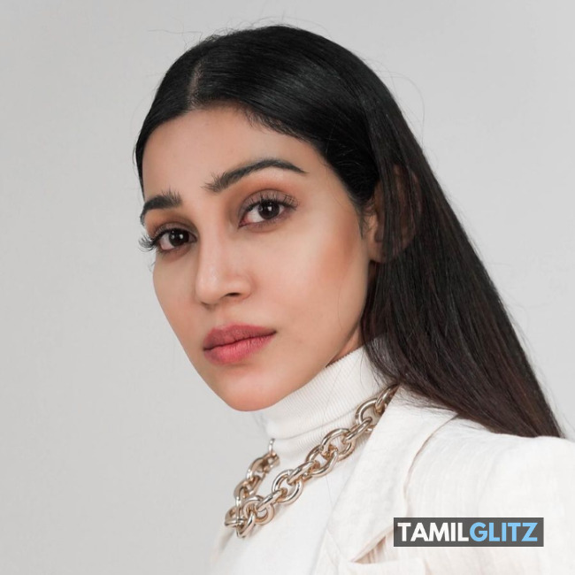 Sherina Bigg Boss Tamil 6 Contestant 