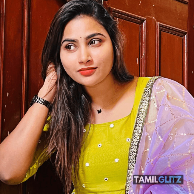Myna Nandhini Bigg Boss Tamil 6 Contestant