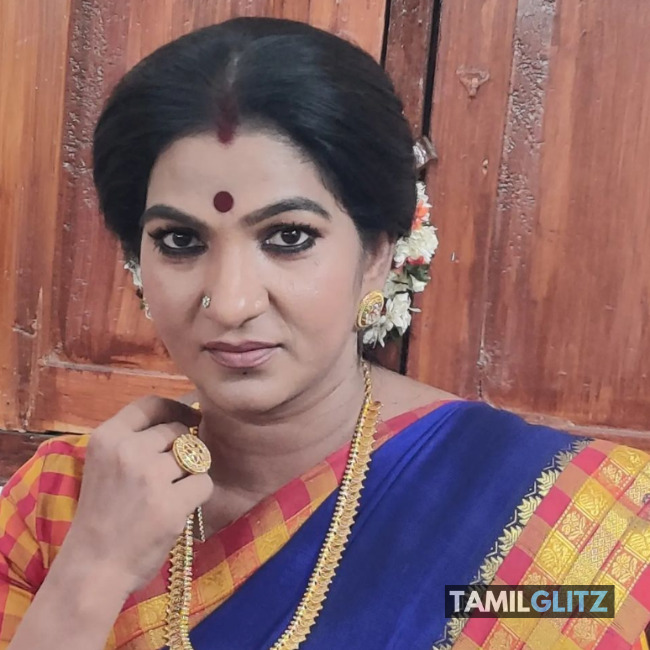 Shanthi Bigg Boss Tamil 6 Contestant