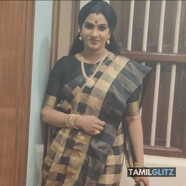 Shanthi Bigg Boss Tamil 6 Contestant