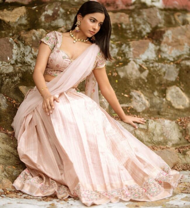 Aurora Sinclair Bigg Boss Tamil 9 Contestant Aurora Sinclair Bigg Boss Tamil 9 Contestant